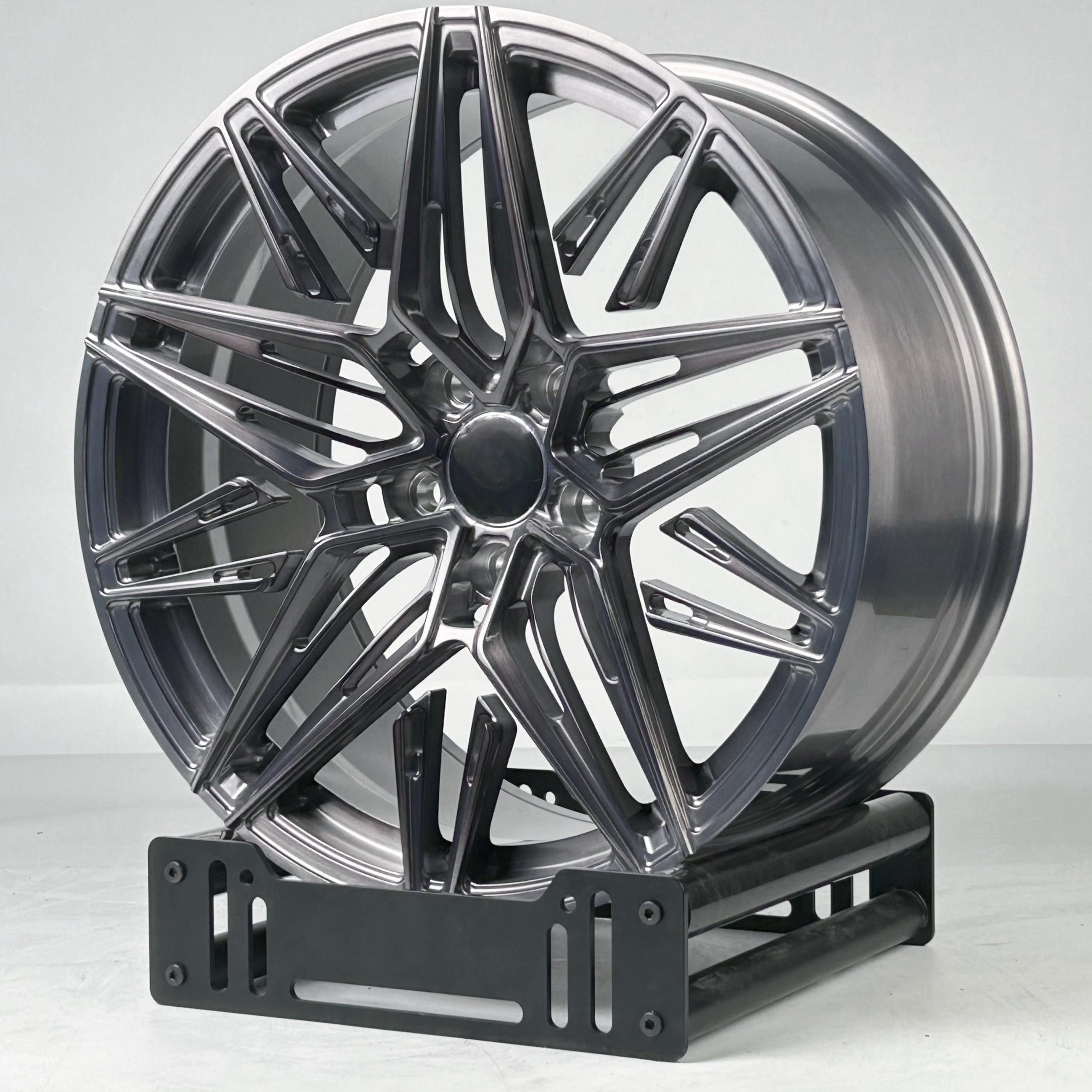 Bmw 18 19 20 21 22 ინჩიანი დისკებით